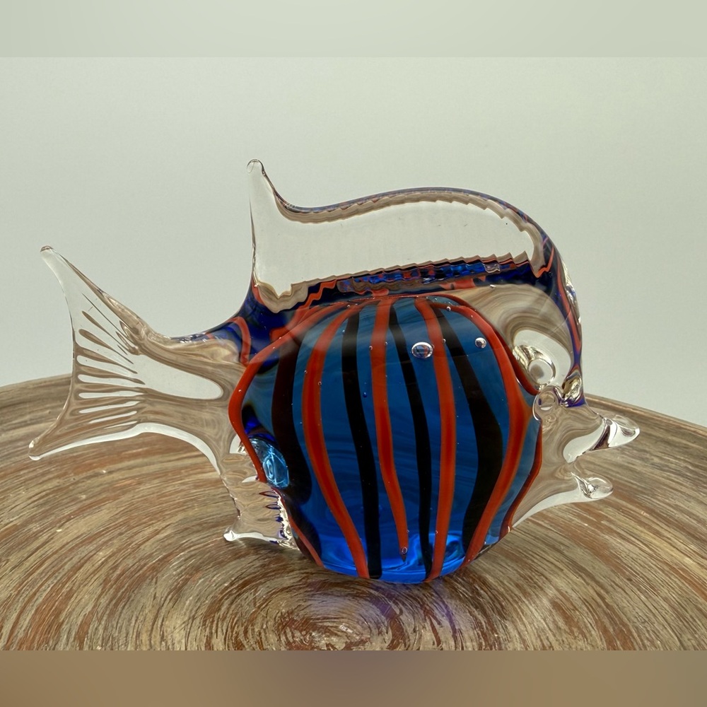 MURANO STYLE ANGEL FISH FIGURINE PAPERWEIGHT HAND BLOWN ORANGE BLUE STRIPES